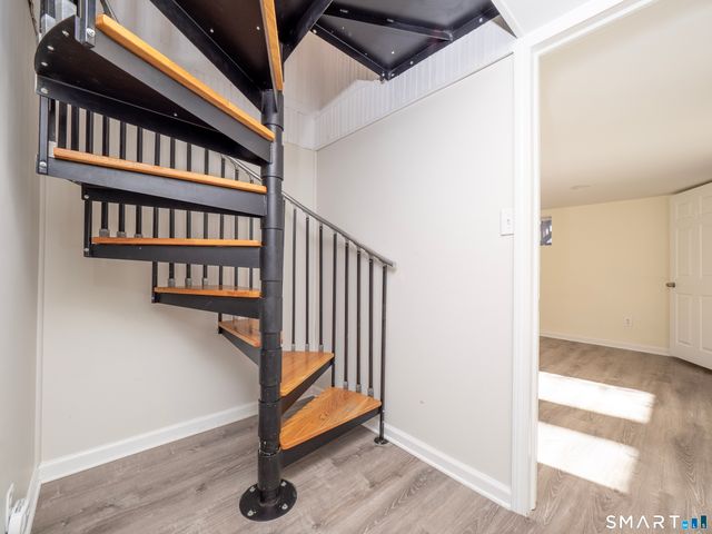 15 Lookout Drive, Ridgefield, CT 06877