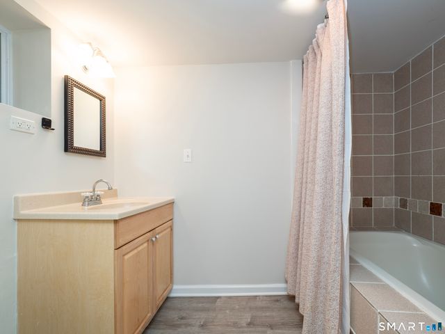 15 Lookout Drive, Ridgefield, CT 06877