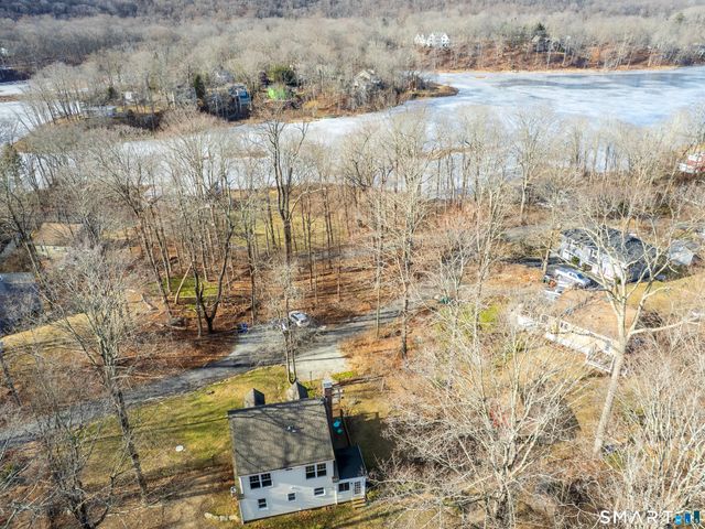 15 Lookout Drive, Ridgefield, CT 06877