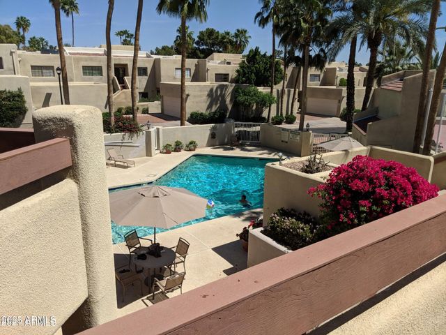 6244 N 30TH Place, Phoenix, AZ 85016