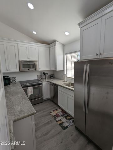 6244 N 30TH Place, Phoenix, AZ 85016
