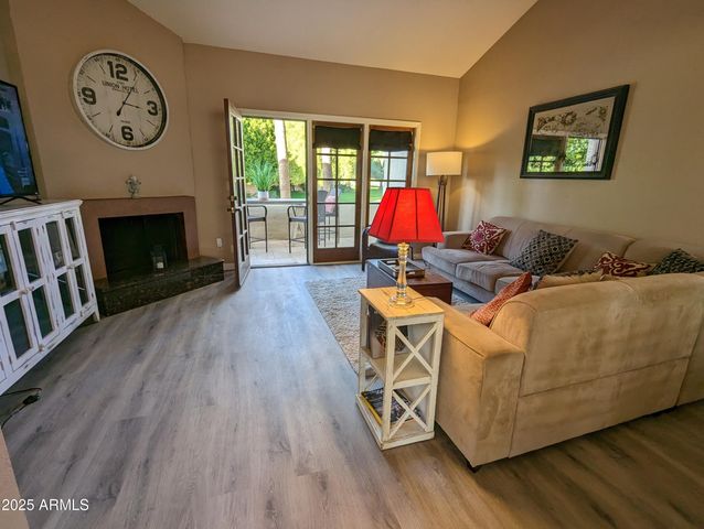 6244 N 30TH Place, Phoenix, AZ 85016