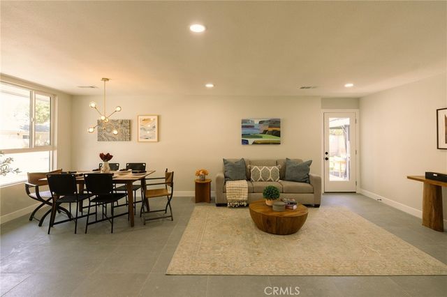 2050 Josie Avenue, Long Beach, CA 90815