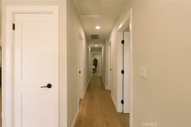 2050 Josie Avenue, Long Beach, CA 90815