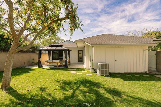 2050 Josie Avenue, Long Beach, CA 90815