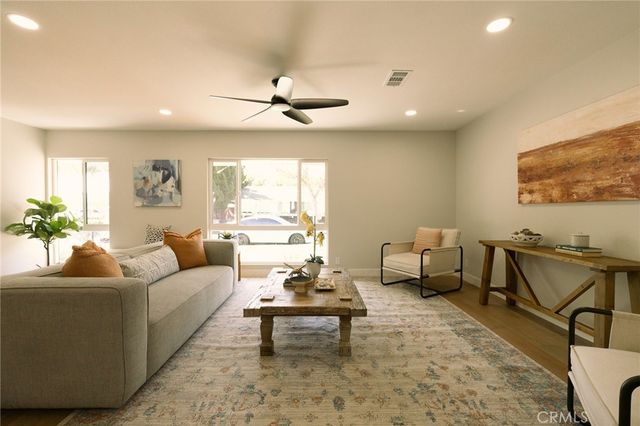 2050 Josie Avenue, Long Beach, CA 90815