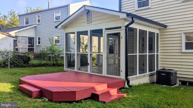 4707 MANGUM RD, College Park, MD 20740