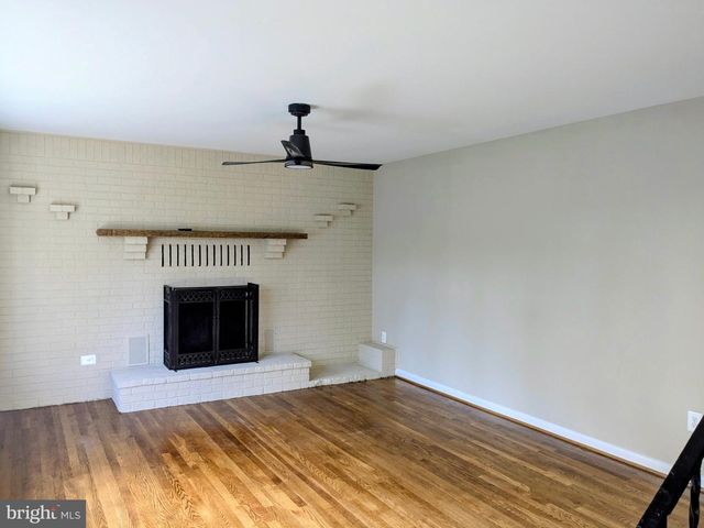 4707 MANGUM RD, College Park, MD 20740