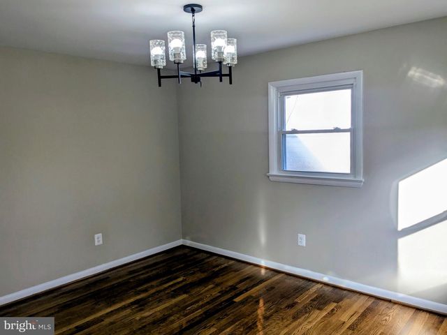 4707 MANGUM RD, College Park, MD 20740