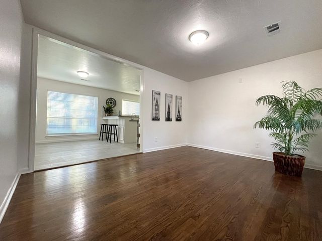 4303 Oakside Drive, Houston, TX 77053