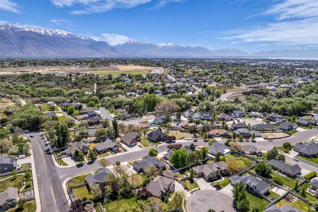 2016 N NUTTALL DR, Lehi, UT 84043