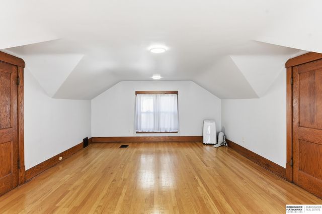 6528 Florence Boulevard, Omaha, NE 68112