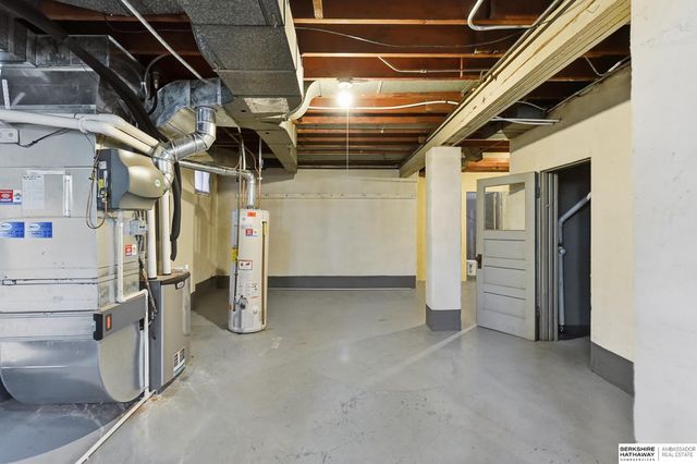 6528 Florence Boulevard, Omaha, NE 68112