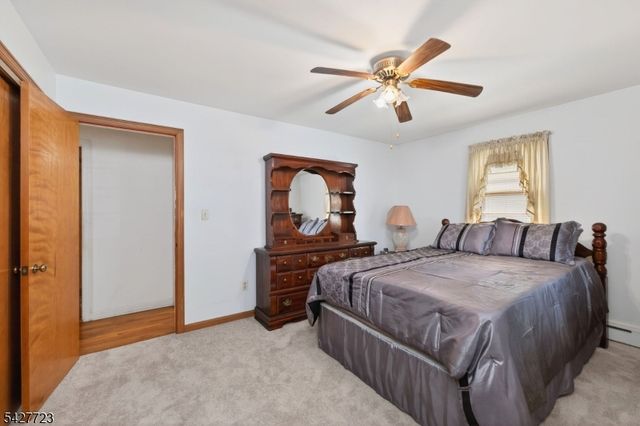 126 Jay Pl, Middlesex Boro, NJ 08846