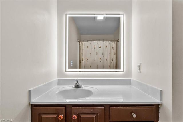 1056 Iron Mountain Road, Asheboro, NC 27205