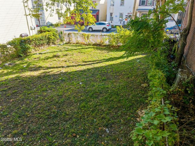 12 Congress Street, Cohoes, NY 12047