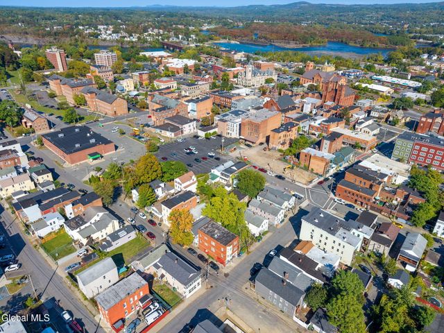 12 Congress Street, Cohoes, NY 12047