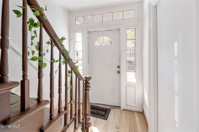 12 Congress Street, Cohoes, NY 12047