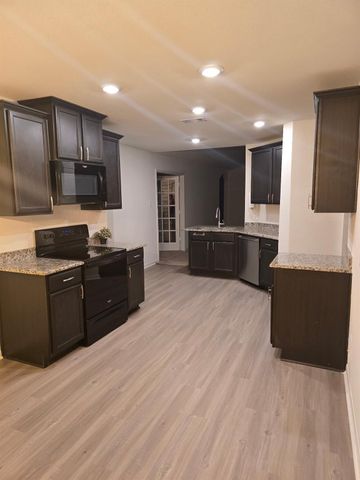 22610 Steel Blue Jaybird Drive, Hockley, TX 77447