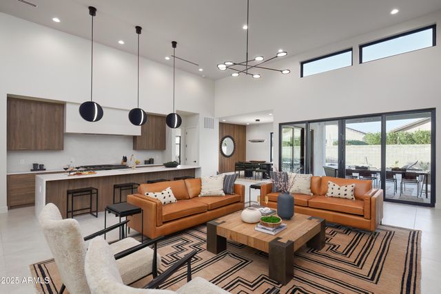 13697 N 88th Place, Scottsdale, AZ 85260