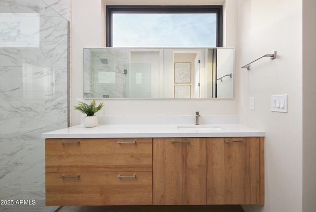 13697 N 88th Place, Scottsdale, AZ 85260