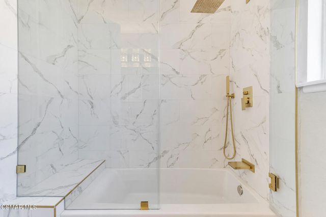 24739 Via Madera, Calabasas, CA 91302