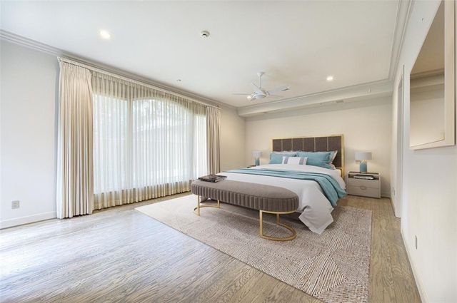 8706 Stable Crest Boulevard, Houston, TX 77024