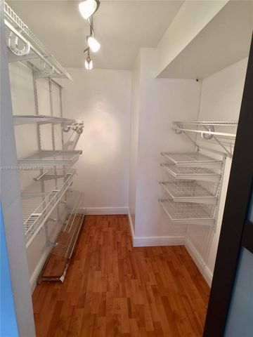 1025 Alton Rd 507, Miami Beach, FL 33139