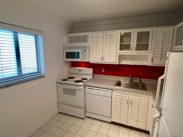 1025 Alton Rd 507, Miami Beach, FL 33139