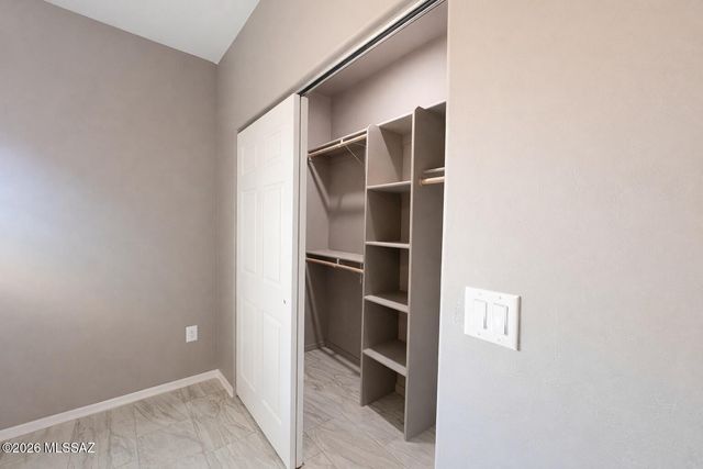 5627 E 29th Street, Tucson, AZ 85711