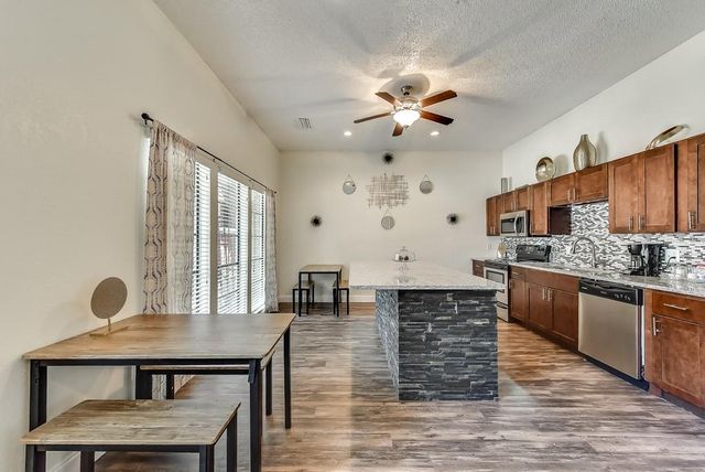 8081 Marvin D. Love Freeway 0602, Dallas, TX 75237