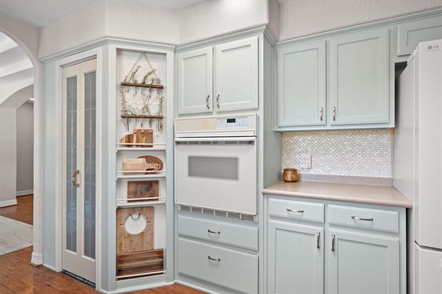 201 Four T Ranch RD, Georgetown, TX 78633
