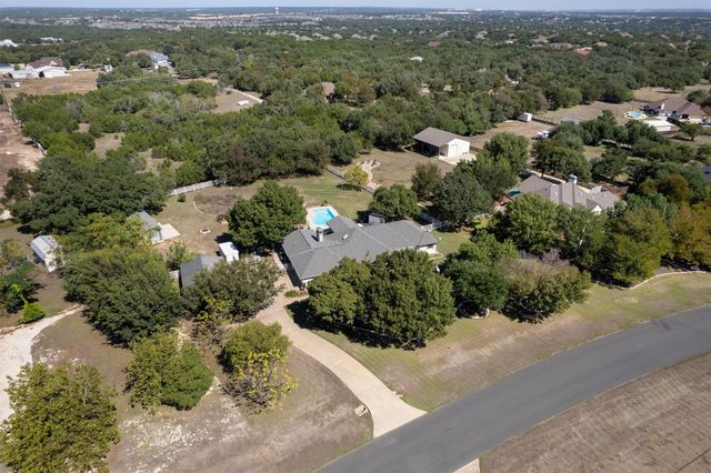 201 Four T Ranch RD, Georgetown, TX 78633
