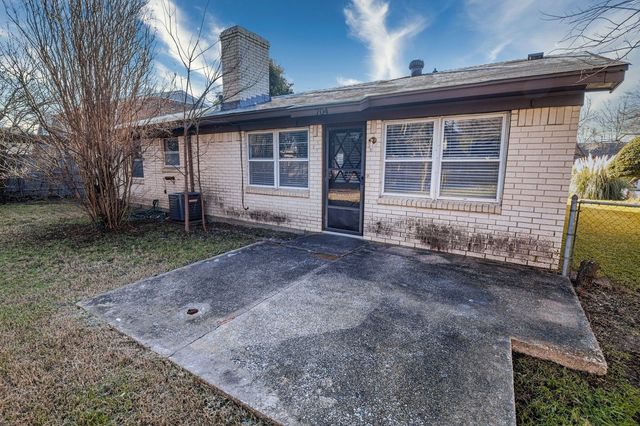 704 Kindred Lane, Richardson, TX 75080