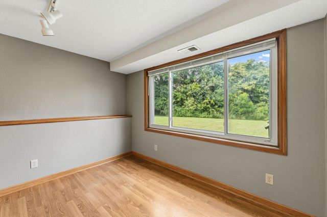 9610 Lakeside Trail, Champlin, MN 55316