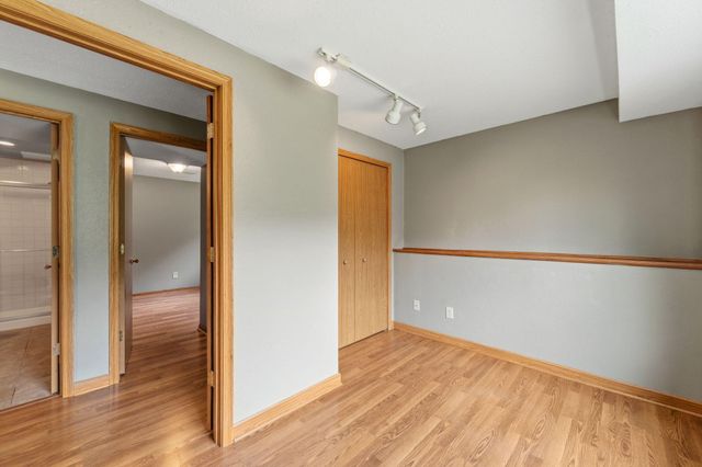 9610 Lakeside Trail, Champlin, MN 55316