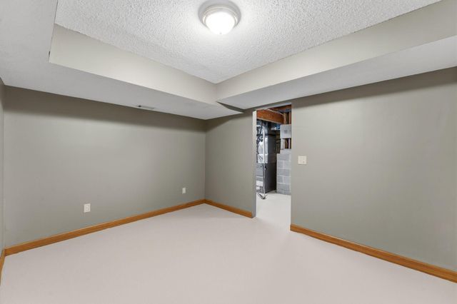 9610 Lakeside Trail, Champlin, MN 55316