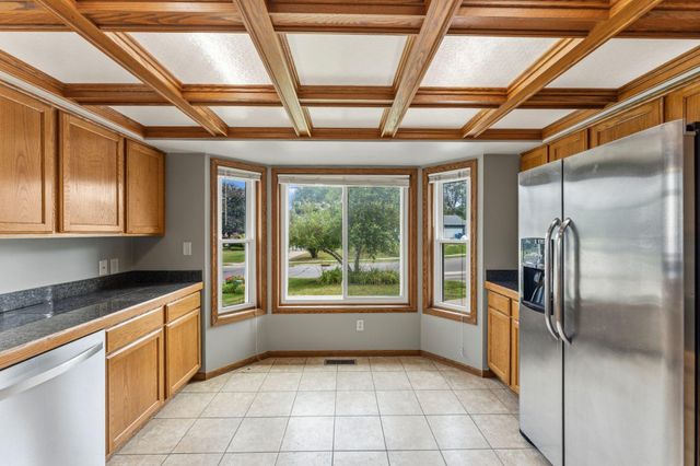 9610 Lakeside Trail, Champlin, MN 55316
