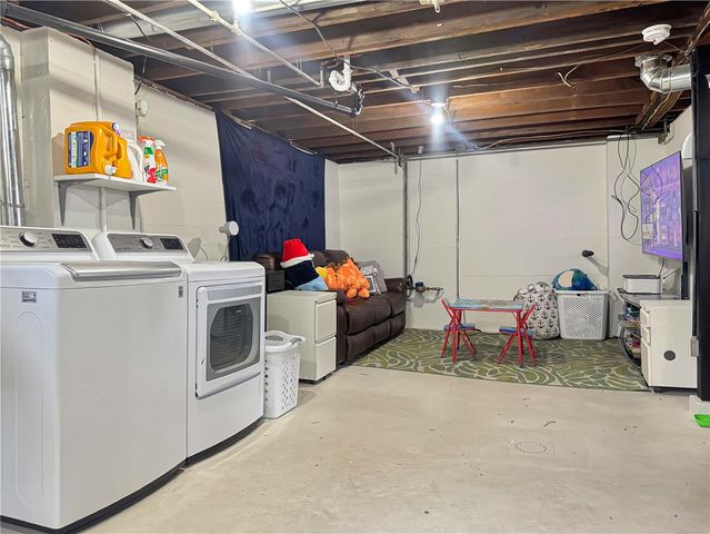 704 N Russell Street, Urbana, OH 43078