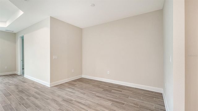 2569 DASHEEN PLACE, Sarasota, FL 34240