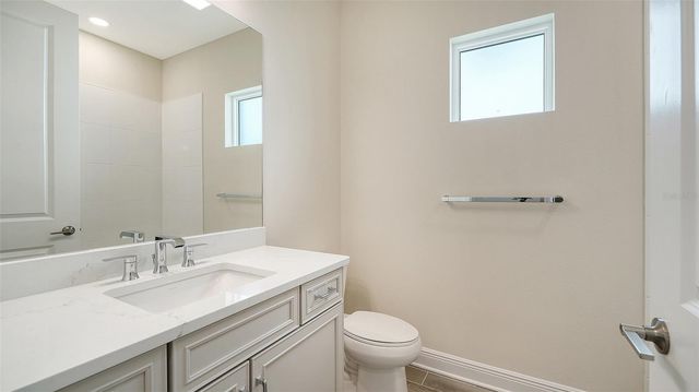 2569 DASHEEN PLACE, Sarasota, FL 34240