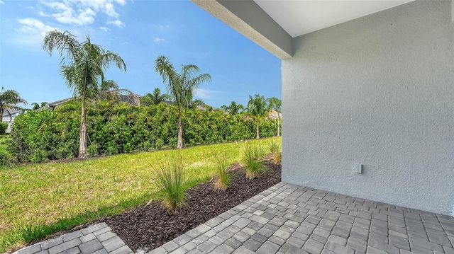2569 DASHEEN PLACE, Sarasota, FL 34240