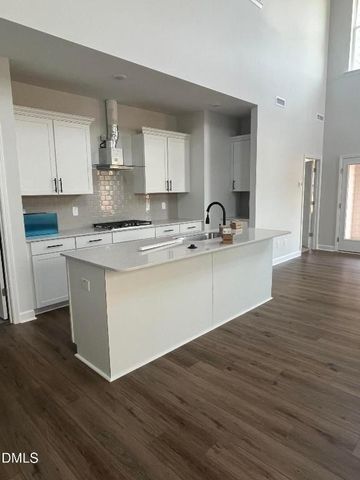 1109 Bell Heather Road 5, Durham, NC 27703