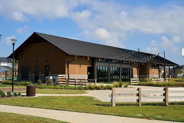 9650 Akashi Run Drive, Cypress, TX 77433