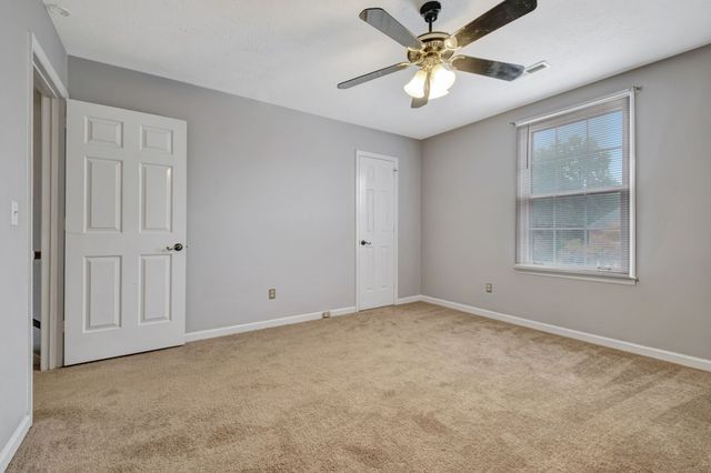 321 Lakebrink Dr, Nashville, TN 37214