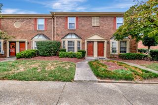 321 Lakebrink Dr, Nashville, TN 37214