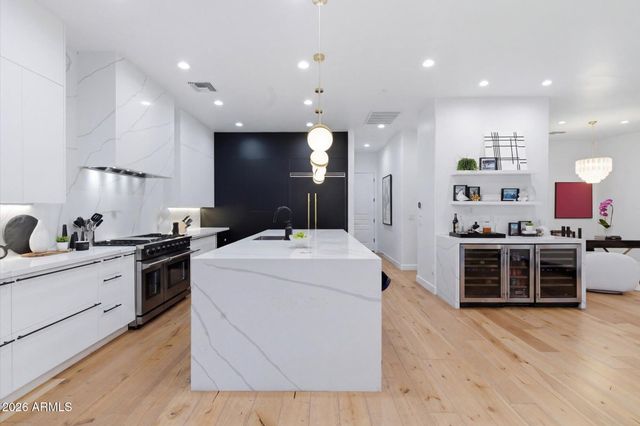 17781 N 97TH Place, Scottsdale, AZ 85255