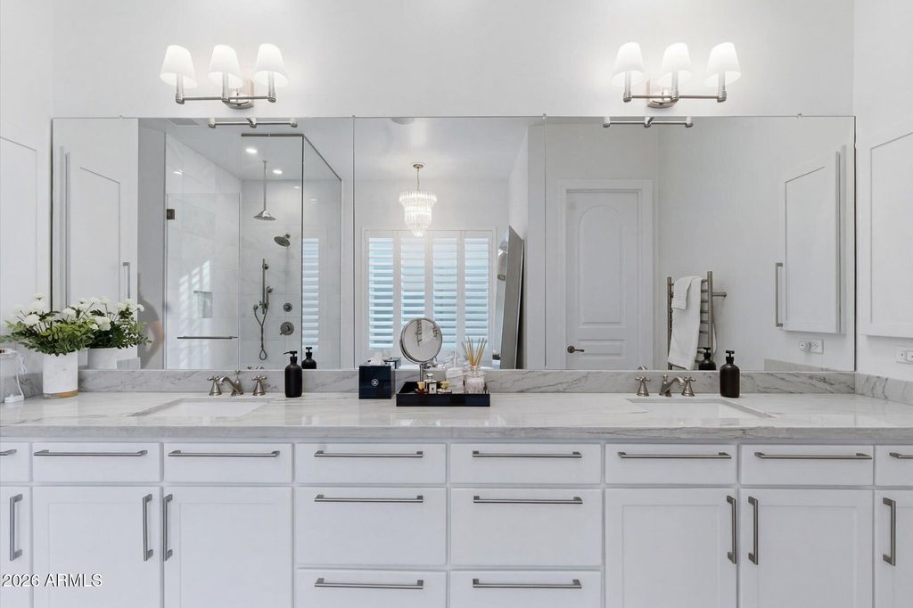 Image 33 of property listing at 17781 N 97TH Place, Scottsdale, AZ 85255