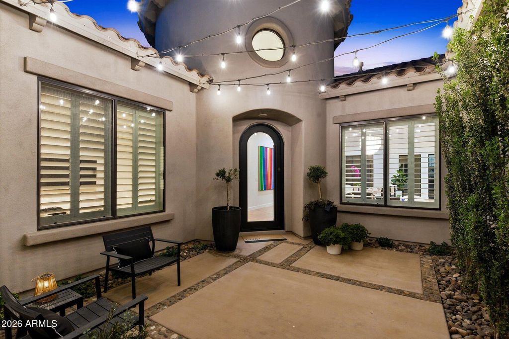 Image 4 of property listing at 17781 N 97TH Place, Scottsdale, AZ 85255