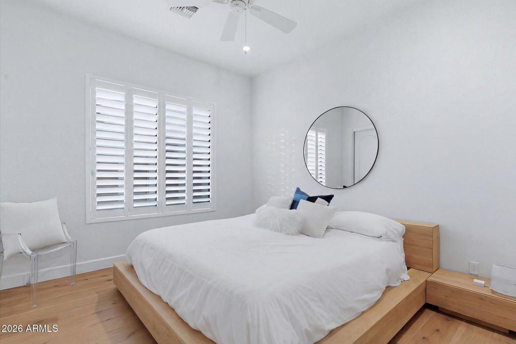 Image 40 of property listing at 17781 N 97TH Place, Scottsdale, AZ 85255